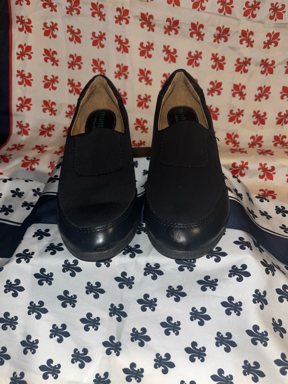 Montaña Black Slip-On Casual Loafers